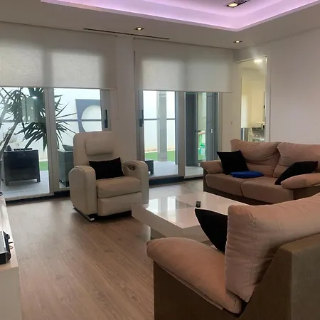 Holiday home Kama Turistico Con Piscina Privada