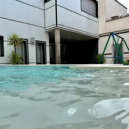 Kama Turistico Con Piscina Privada